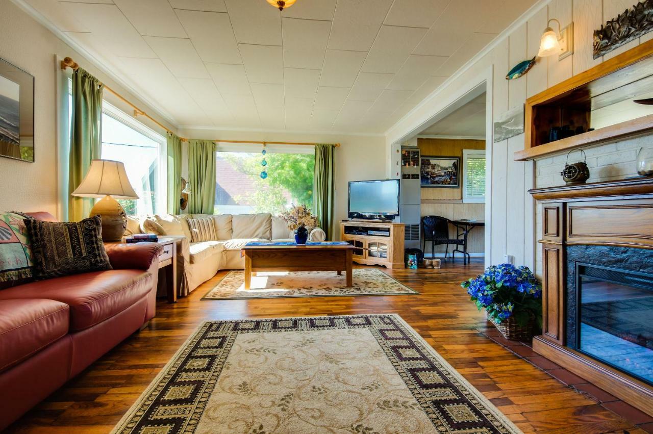 Coastal Breeze Villa Depoe Bay Eksteriør bilde